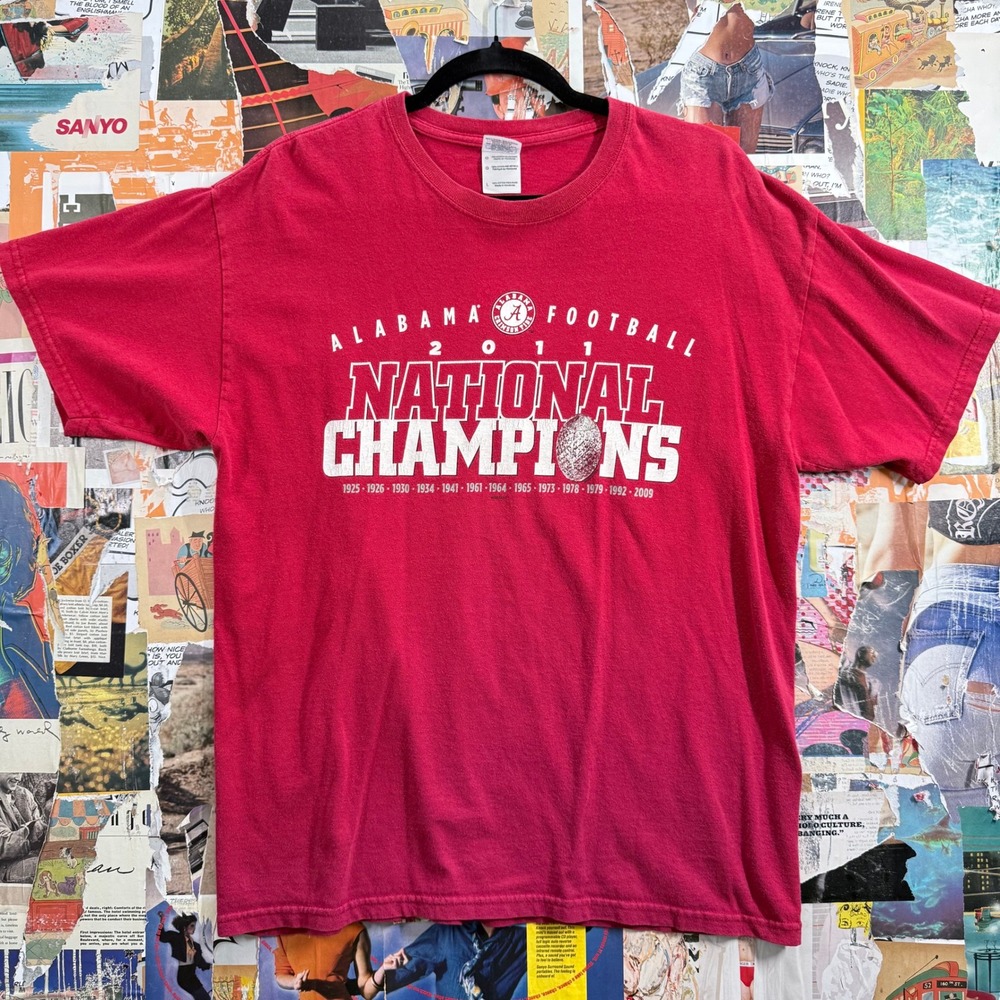 Alabama Crimson Tide Football 2011 National Champions Gildan T‎ Shirt Large